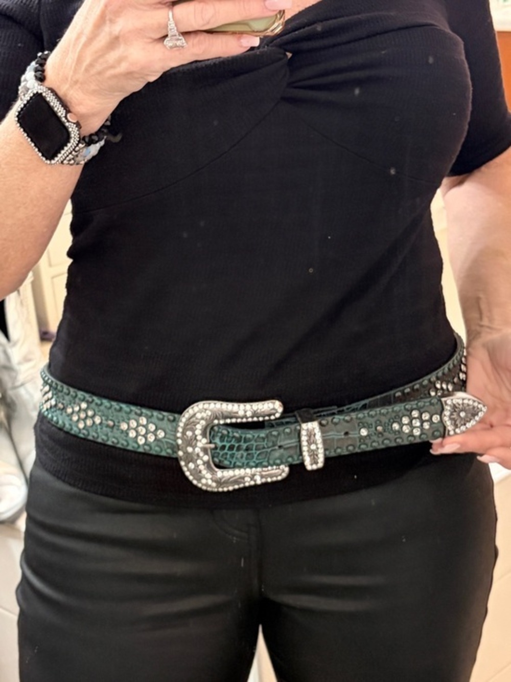 Turquoise Color Leather Croc-Embossed Crystal Rhinestone Western Belt M / L EUC